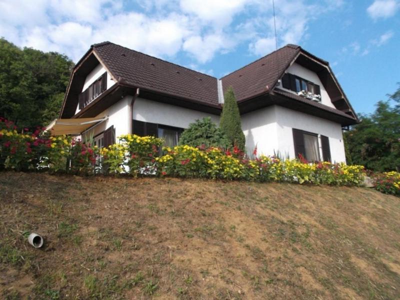 Mecseki Farkaslak Vila Magyarhertelend Exterior foto